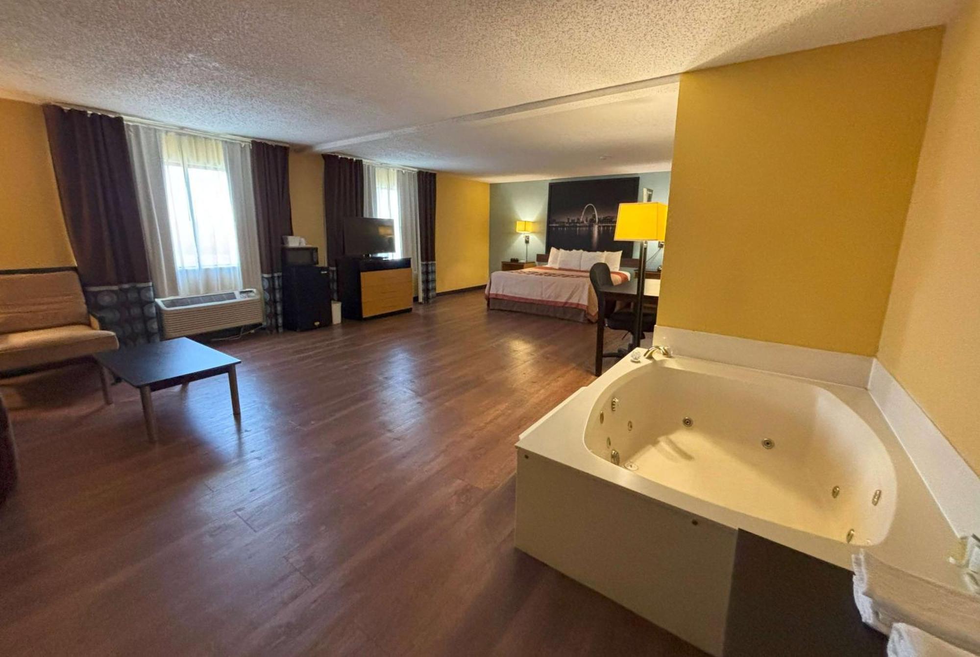 Hotel Super 8 By Wyndham O'Fallon