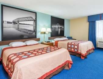 Super 8 By Wyndham Hotel 2*